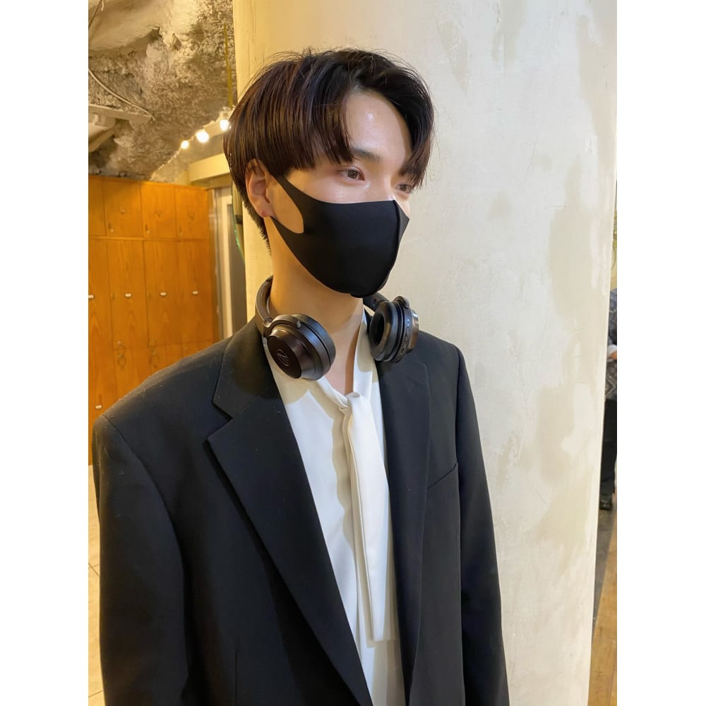 韓国コンマヘア ツーブロセンターパート Alice By Afloat アリスバイアフロート のヘアスタイル 美容院 美容室を予約するなら楽天ビューティ