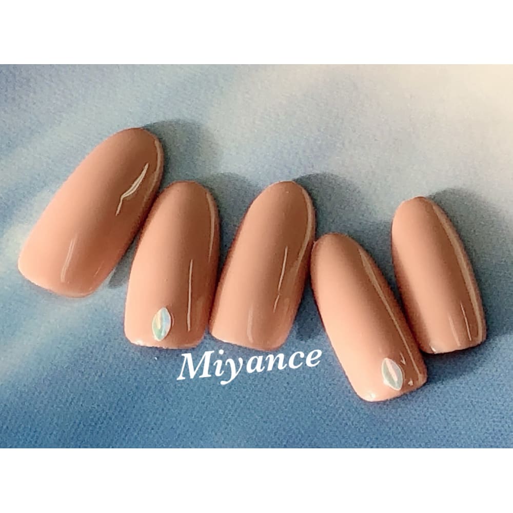 ケア込みシンプルハンドネイル7590円 オフ代別途 白髪抜きとネイルの専門店miyanceミヤンセ代官山店 シラガヌキトネイル ノセンモンテンミヤンセダイカンヤマテン のネイルデザイン ネイル まつげサロンを予約するなら楽天ビューティ