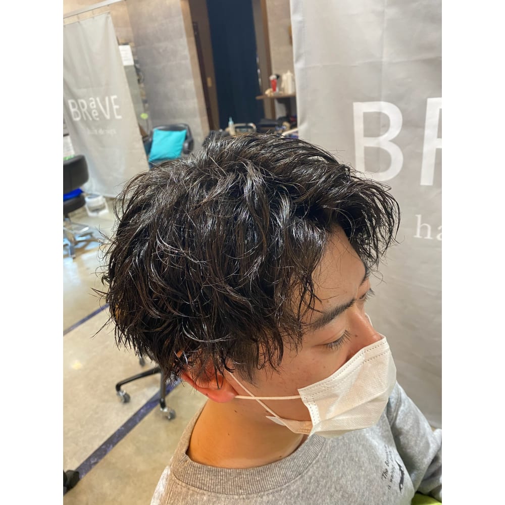 メンズツイストスパイラルパーマスタイル Braeve Hair Design ブレイブ ヘア デザイン のヘアスタイル 美容院 美容室を予約するなら楽天ビューティ メンズツイストスパイラルパーマスタイル Braeve Hair Design ブレイブ ヘア デザイン のヘアスタイル 美容院 美容室を予約するなら楽天ビューティ