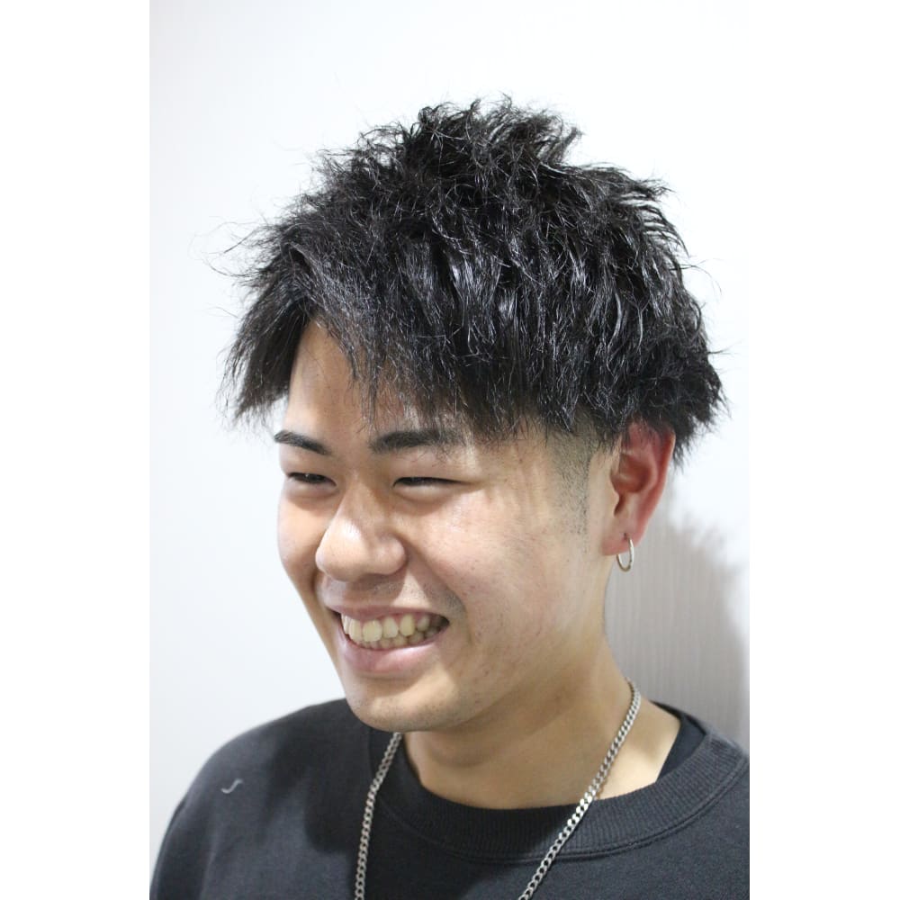 メンズツイストパーマ Grass Hair 流川店 グラスヘアーナガレカワテン のヘアスタイル 美容院 美容室を予約するなら楽天ビューティ