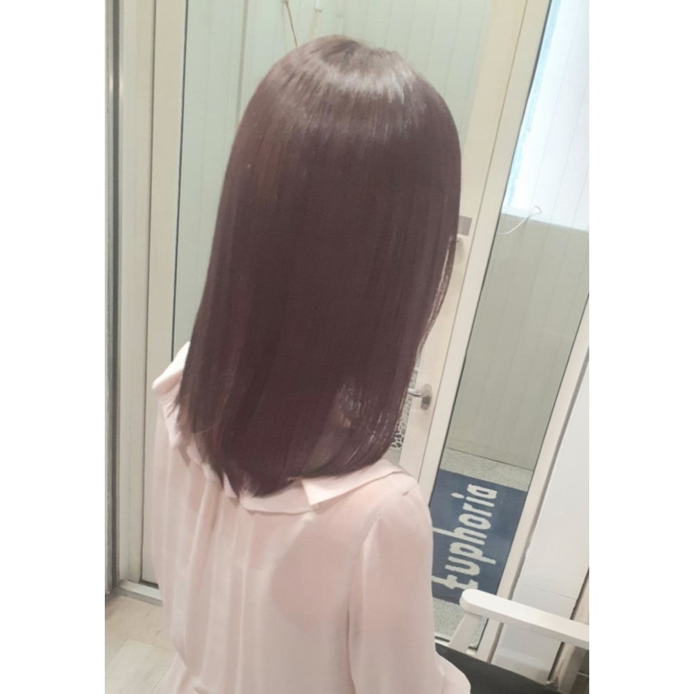 Euphoria池袋 吉田 シフォンピンクベージュ Euphoria E 池袋 60階通り店 ユーフォリア イー イケブクロ ロクジュッカイトオリテン のヘアスタイル 美容院 美容室を予約するなら楽天ビューティ