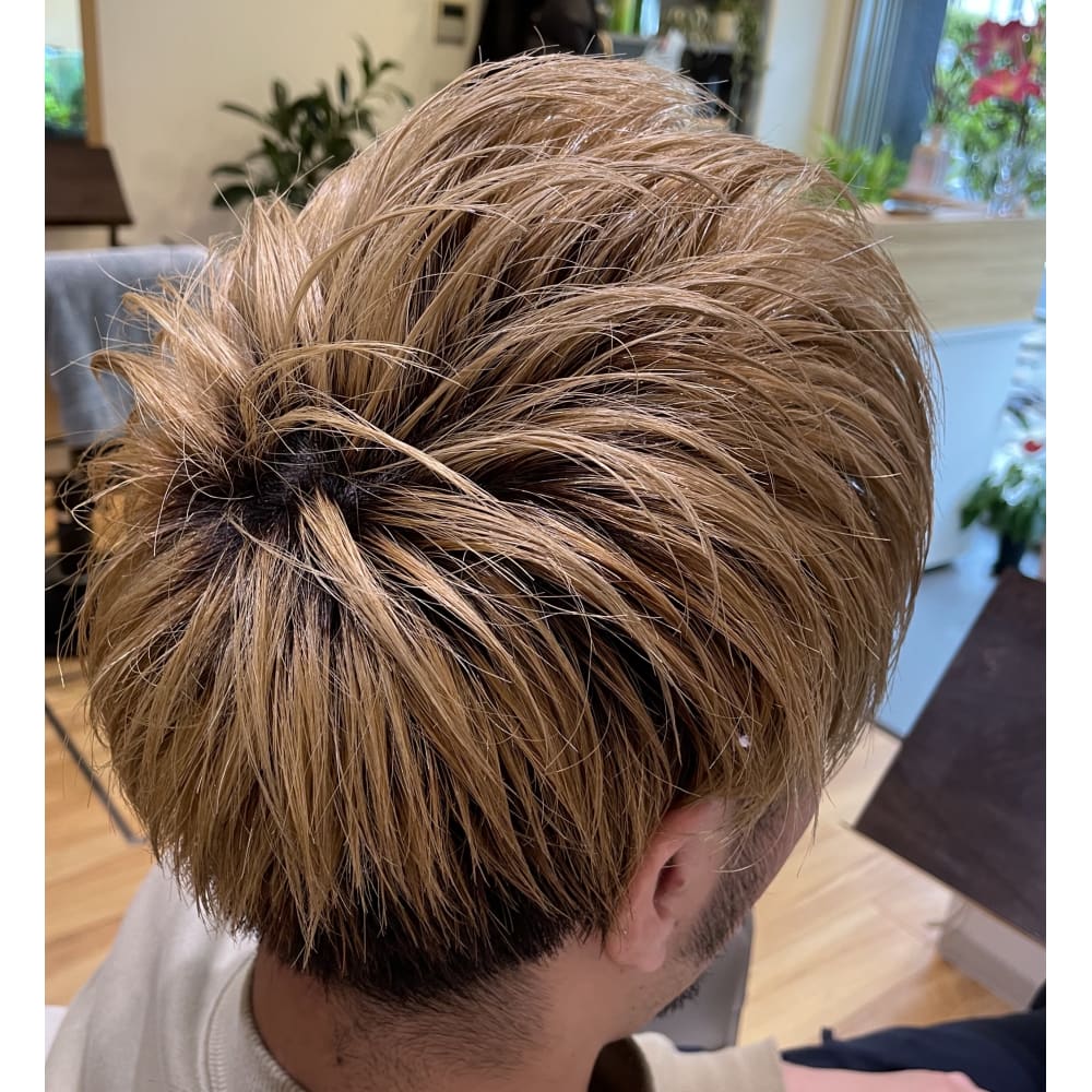 束感ペールベージュメンズヘア Oasis Hair オアシス ヘアー のヘアスタイル 美容院 美容室を予約するなら楽天ビューティ