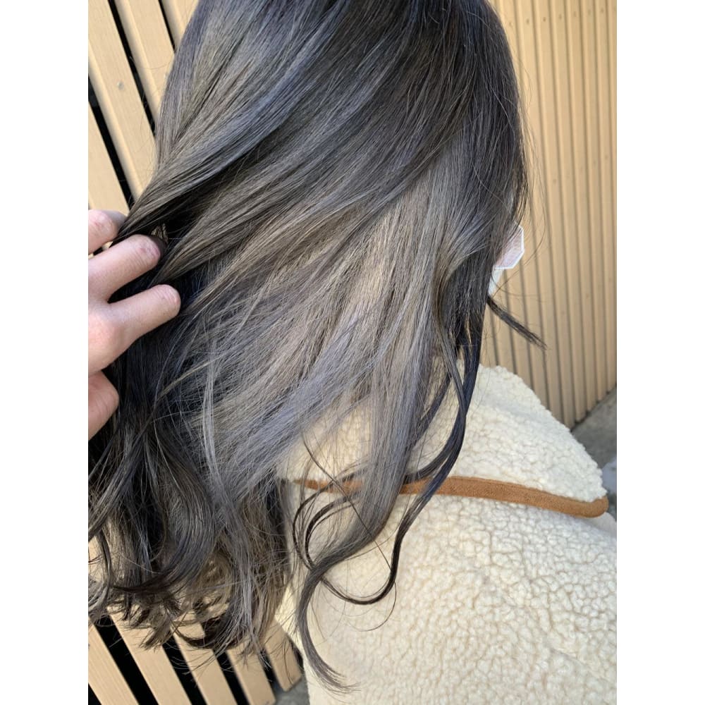 インスタ大人気 インナーカラーホワイトベージュ Act 表参道店 アクト オモテサンドウテン のヘアスタイル 美容院 美容室を予約するなら楽天ビューティ インスタ大人気 インナーカラーホワイトベージュ Act 表参道店 アクト オモテサンドウテン のヘアスタイル 美容院 美容室を予約するなら楽天ビューティ