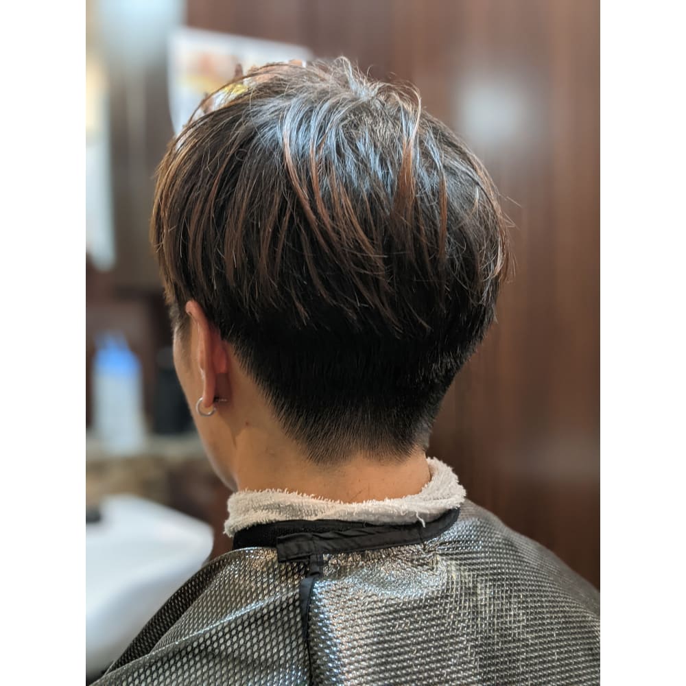 韓国風2ブロックマッシュショート Hiro Ginza 新橋店 理容室 ヒロギンザシンバシテン のヘアスタイル 美容院 美容室を予約するなら楽天ビューティ
