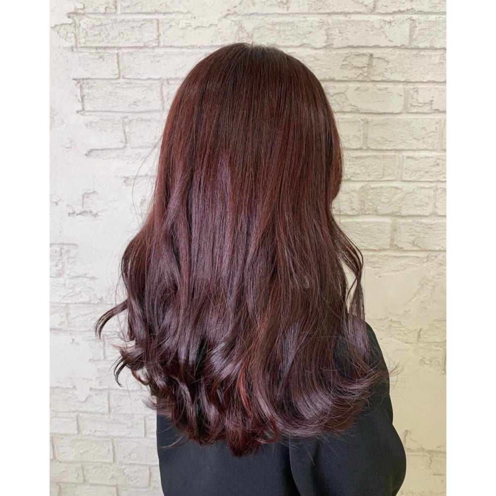 インナーコーラルピンクカラー イヤリングカラー8023 Prize 池袋西口店 プライズ のヘアスタイル 美容院 美容室を予約するなら楽天ビューティ