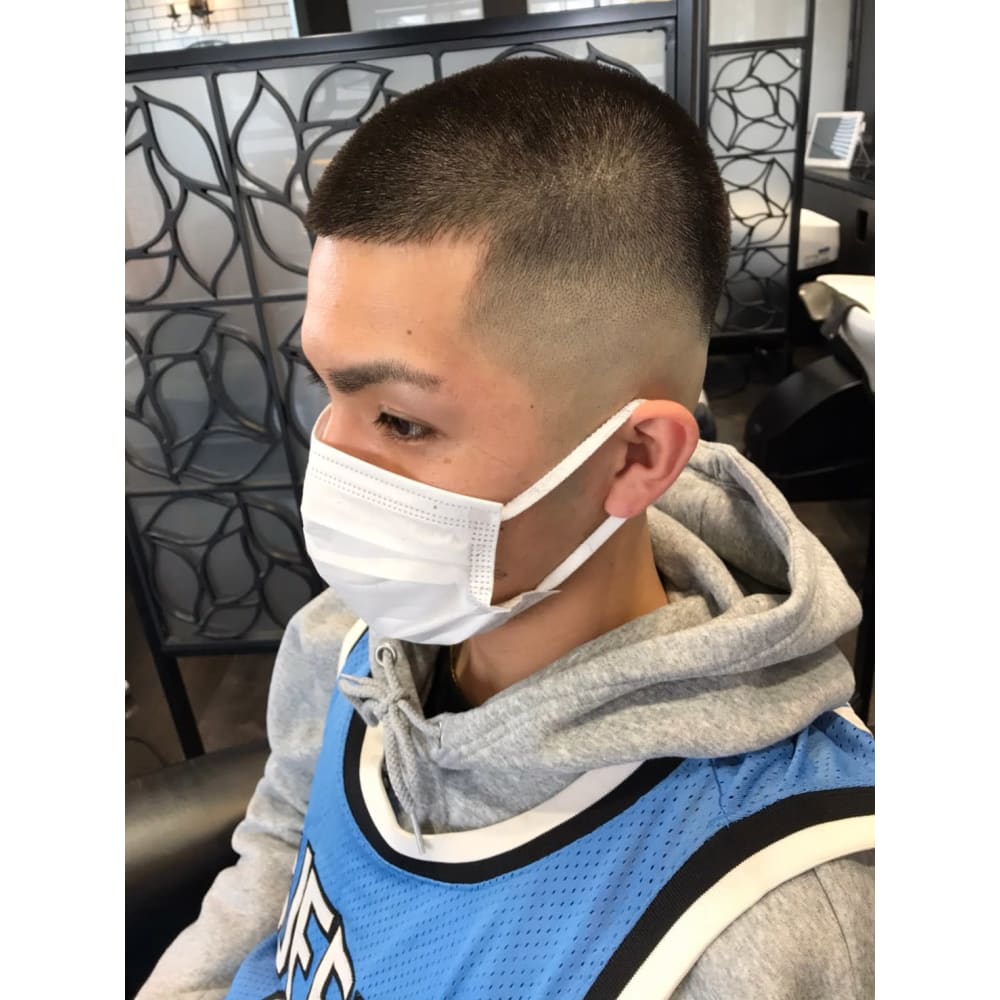 Giカット Hiro The Barber ヒロザバーバー のヘアスタイル 美容院 美容室を予約するなら楽天ビューティ Giカット Hiro The Barber ヒロザバーバー のヘアスタイル 美容院 美容室を予約するなら楽天ビューティ