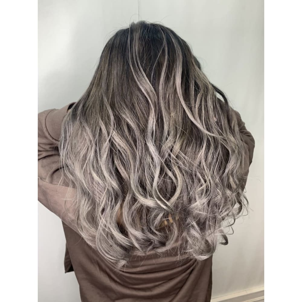 Aube Hair 外国人風カラー ハイライト Aube Hair Vicella 広島4号店 オーブヘアヴィセラ ヒロシマヨンゴウテン のヘアスタイル 美容院 美容室を予約するなら楽天ビューティ Aube Hair 外国人風カラー ハイライト Aube Hair Vicella 広島4号店 オーブヘアヴィセラ ヒロシマヨンゴウテン のヘアスタイル 美容院 美容室を予約するなら楽天ビューティ