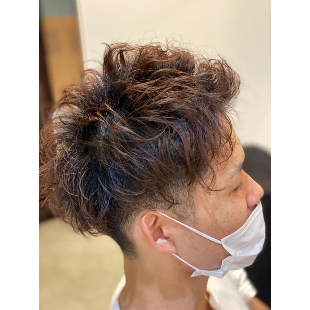 豊橋ビーシャイン ツーブロック スパイラルパーマ Lucidostyle B Shine ルシードスタイルビーシャイン のヘアスタイル 美容院 美容室を予約するなら楽天ビューティ 豊橋ビーシャイン ツーブロック スパイラルパーマ Lucidostyle B Shine ルシードスタイルビーシャイン のヘアスタイル 美容院 美容室を予約するなら楽天ビューティ