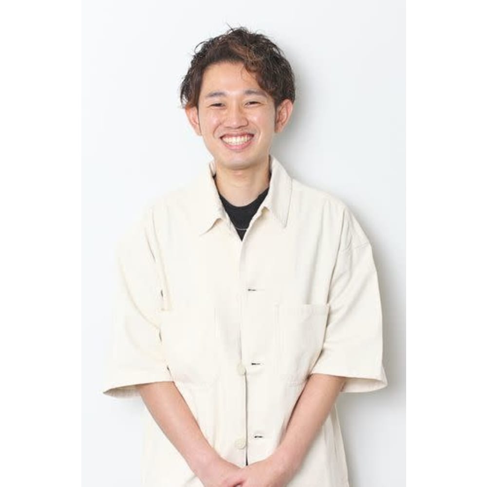 井口 輝 Eclat Hair Sbeaugroup エクラ ヘアーズボウグループ のスタッフ 美容院 美容室を予約するなら楽天ビューティ