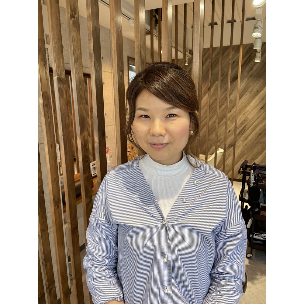松田 美香 Tie タイ のスタッフ 美容院 美容室を予約するなら楽天ビューティ
