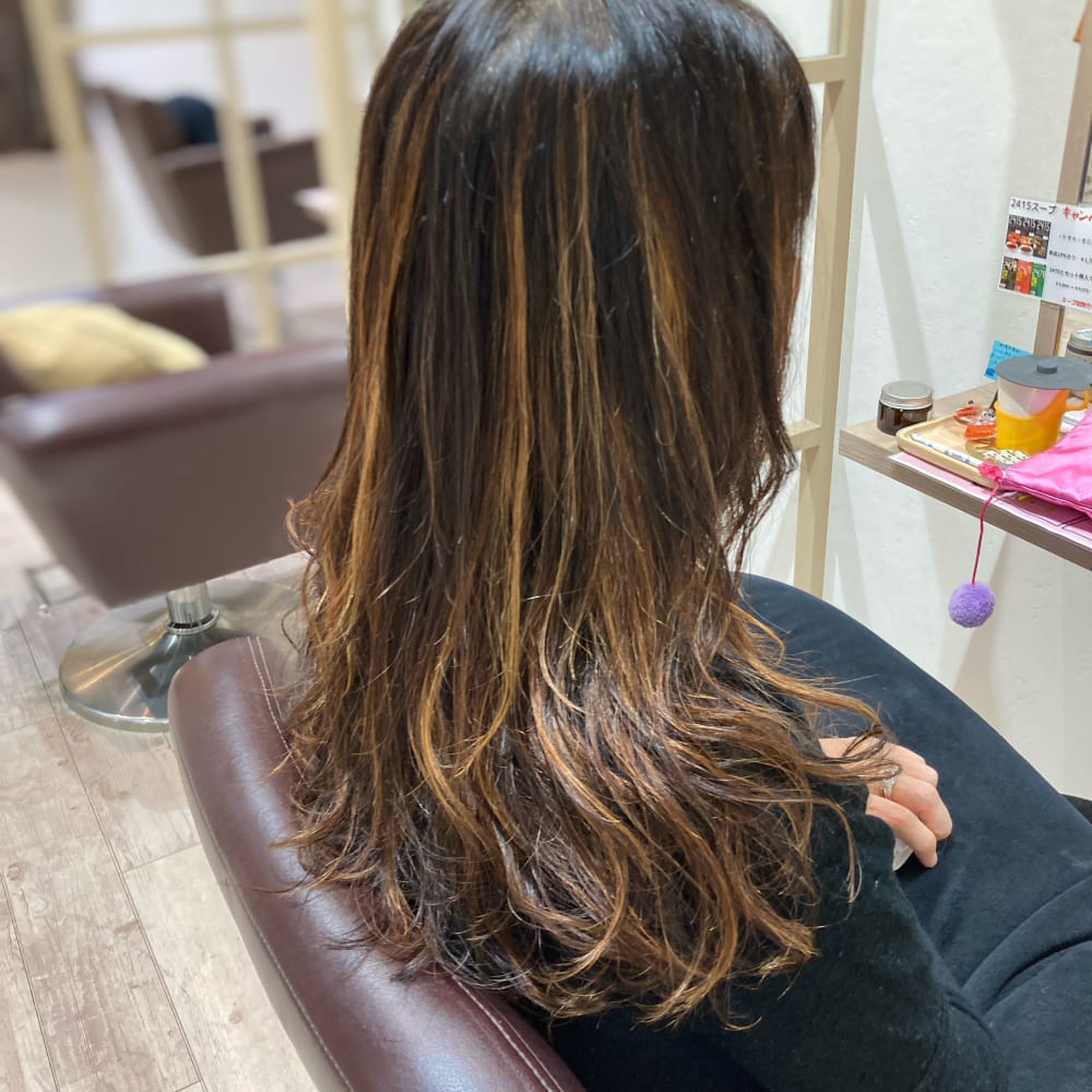 デジパスタイル お手入れ簡単巻髪 Lohas Hair Angie 髪質改善 50代大人ボブ ロハスヘア アンジェ のヘアスタイル 美容院 美容室を予約するなら楽天ビューティ