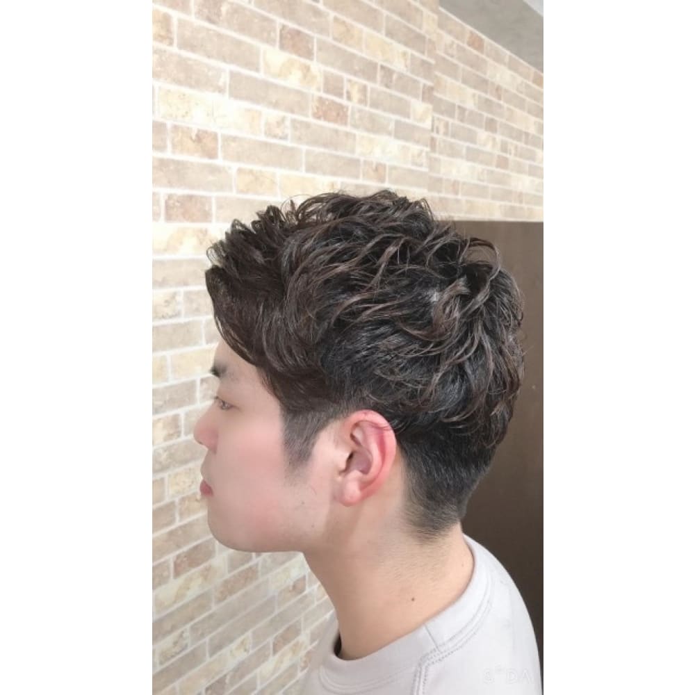 メンズツーブロックパーマ メンズ 錦糸町 Mertie メルティエ のヘアスタイル 美容院 美容室を予約するなら楽天ビューティ メンズツーブロックパーマ メンズ 錦糸町 Mertie メルティエ のヘアスタイル 美容院 美容室を予約するなら楽天ビューティ