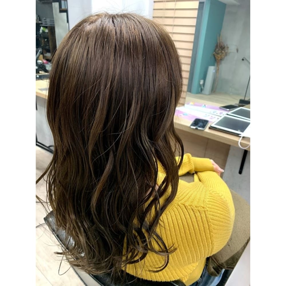 Liko 店長 須田 ブリーチ無しで作るシアーグレージュ Liko リコ のヘアスタイル 美容院 美容室を予約するなら楽天ビューティ