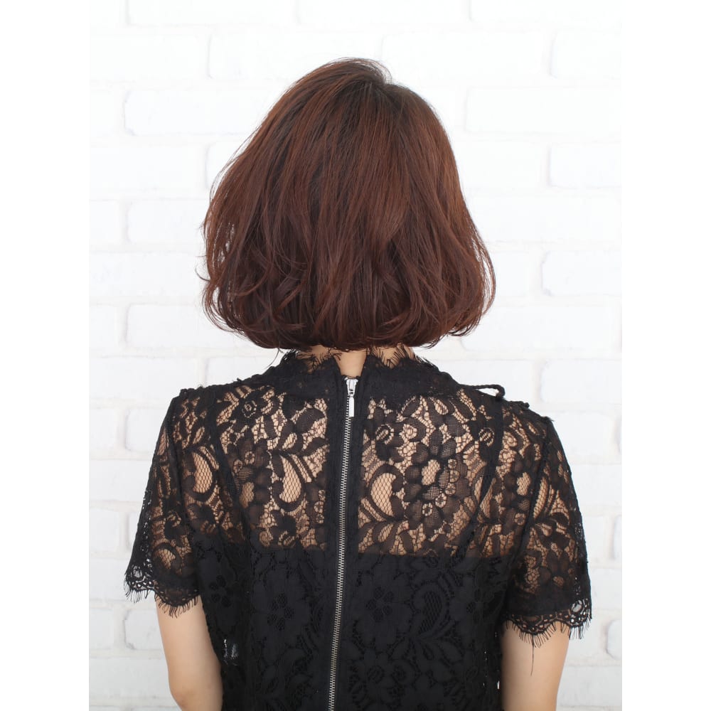 前髪なしの大人内巻きボブ トップのボリュームパーマ Plaisir プレジール のヘアスタイル 美容院 美容室を予約するなら楽天ビューティ