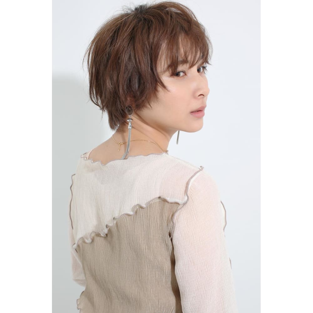 Air Osaka 遠藤隆弘 束感ショート Air Osaka エアーオオサカ のヘアスタイル 美容院 美容室を予約するなら楽天ビューティ