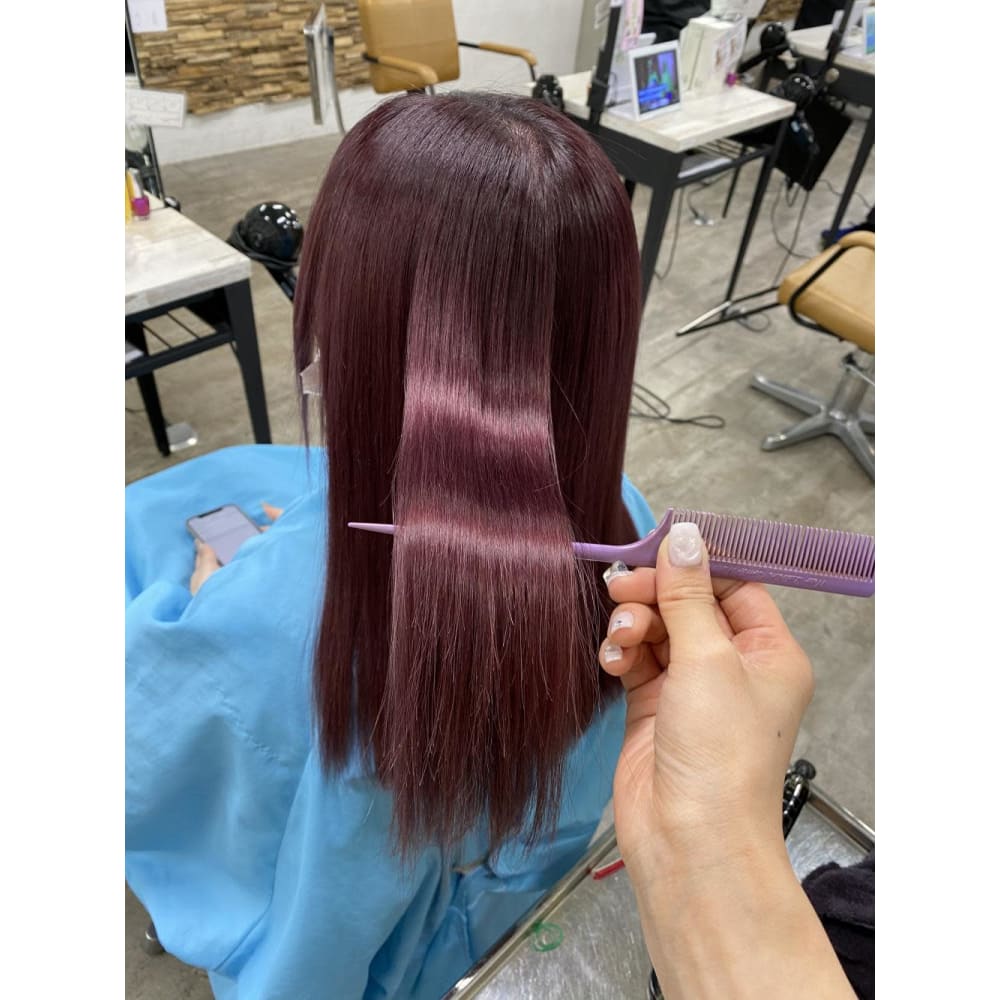 カシスピンク カシスカラー 愛されヘア Prize Iris 池袋東口店 プライズアイリス イケブクロヒガシグチテン のヘアスタイル 美容院 美容室を予約するなら楽天ビューティ