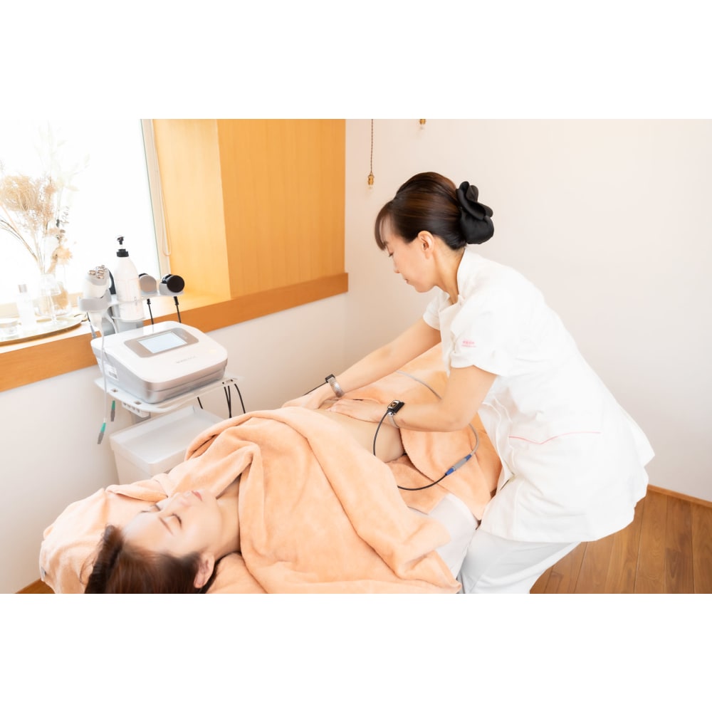 Fuseya Esthetic Aroma Yoga School フセヤ エステティック アロマ ヨガ アンド スクール の予約 サロン情報 リラク マッサージサロンを予約するなら楽天ビューティ Fuseya Esthetic Aroma Yoga School フセヤ エステティック アロマ ヨガ アンド スクール の予約 サロン情報 リラク マッサージサロンを予約するなら楽天ビューティ
