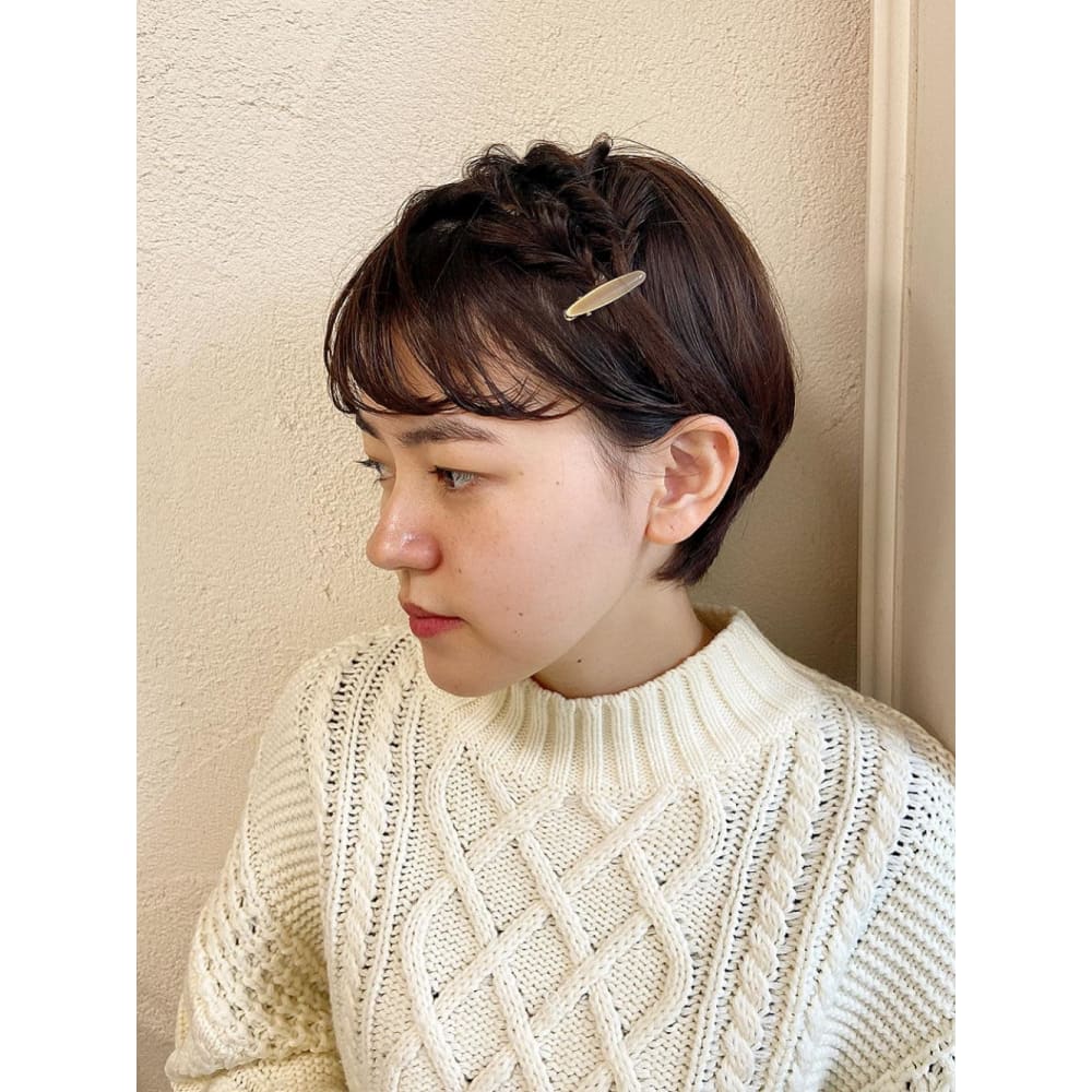 くる りん ぱ ショートヘアアレンジ 702658