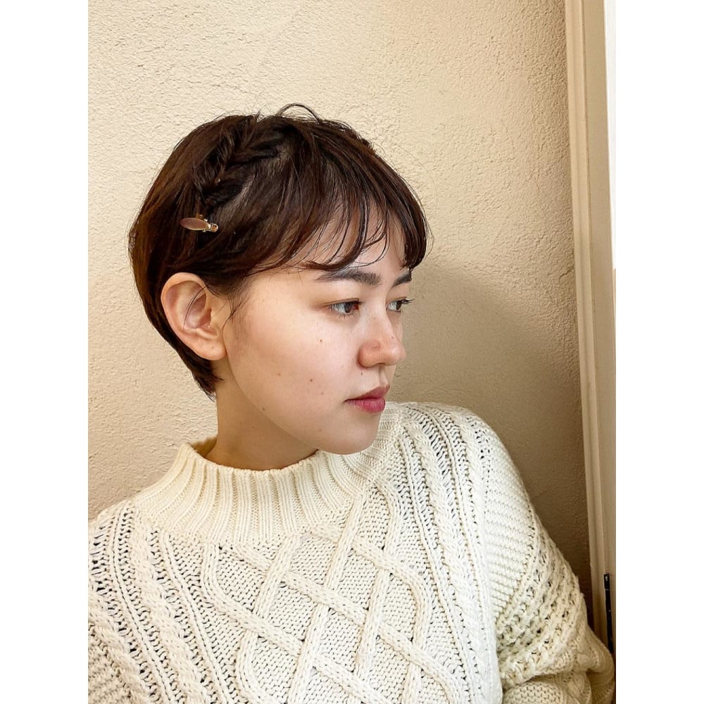 ショートヘアサイドくるりんぱアレンジ Natsuya ナツヤ のヘアスタイル 美容院 美容室を予約するなら楽天ビューティ ショートヘアサイドくるりんぱアレンジ Natsuya ナツヤ のヘアスタイル 美容院 美容室を予約するなら楽天ビューティ