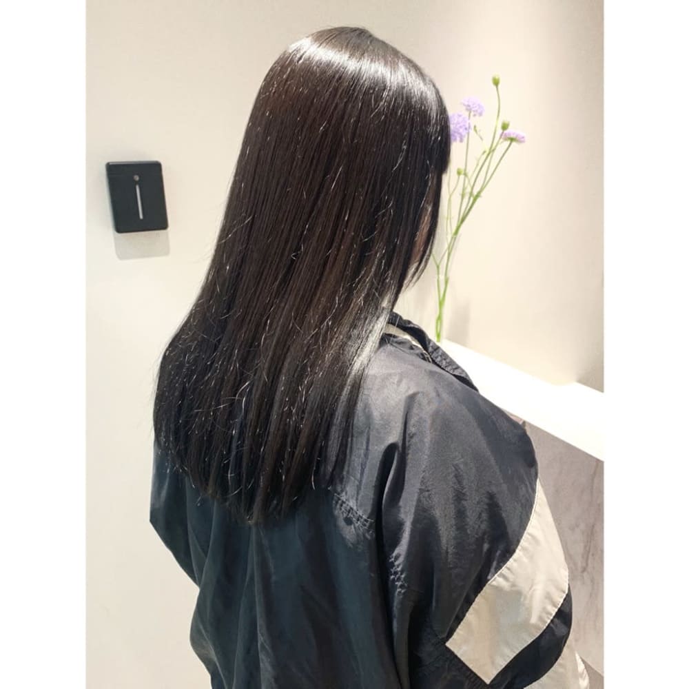 黒染めじゃない ブラックグレーカラー Hair Make Opsis オプシス のヘアスタイル 美容院 美容室を予約するなら楽天ビューティ