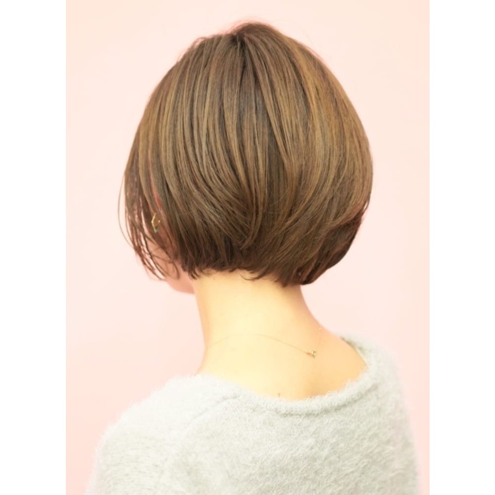 手入れ簡単 ふんわり丸みショートボブ Beautrium 青山 ビュートリアム アオヤマ のヘアスタイル 美容院 美容室を予約するなら楽天ビューティ