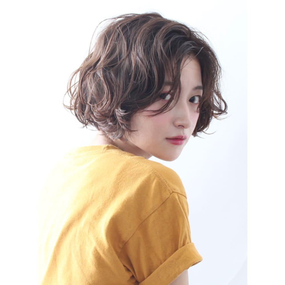 大人可愛いクシュっとゆるふわパーマ Beautrium 青山 ビュートリアム アオヤマ のヘアスタイル 美容院 美容室を予約するなら楽天ビューティ 大人可愛いクシュっとゆるふわパーマ Beautrium 青山 ビュートリアム アオヤマ のヘアスタイル 美容院 美容室を予約するなら楽天ビューティ