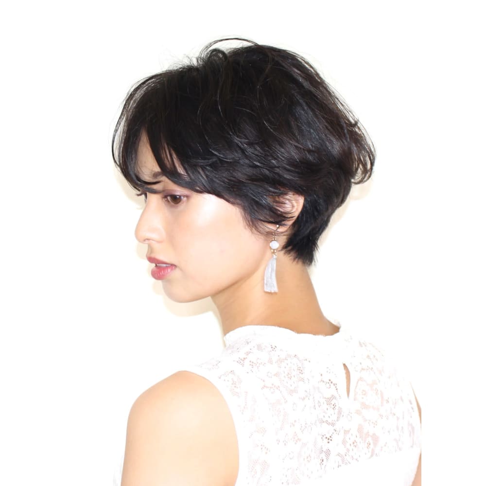 30代40代に人気な大人ショート Beautrium 広尾 ビュートリアム ヒロオ のヘアスタイル 美容院 美容室を予約するなら楽天ビューティ