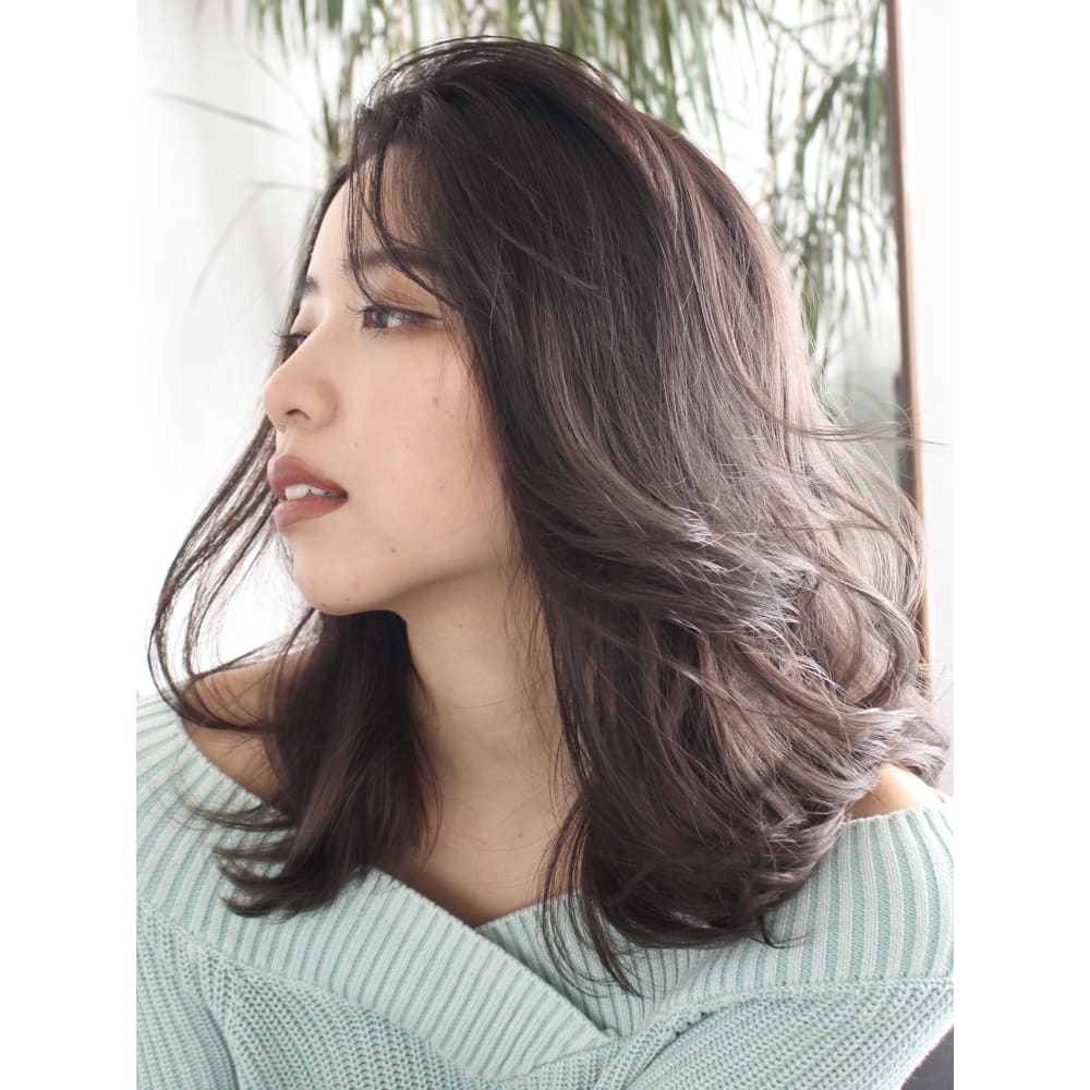 ひし形シルエットで小顔効果 くびれセミロング Beautrium 広尾 ビュートリアム ヒロオ のヘアスタイル 美容院 美容室を予約するなら楽天ビューティ ひし形シルエットで小顔効果 くびれセミロング Beautrium 広尾 ビュートリアム ヒロオ のヘアスタイル 美容院 美容室を予約するなら楽天ビューティ