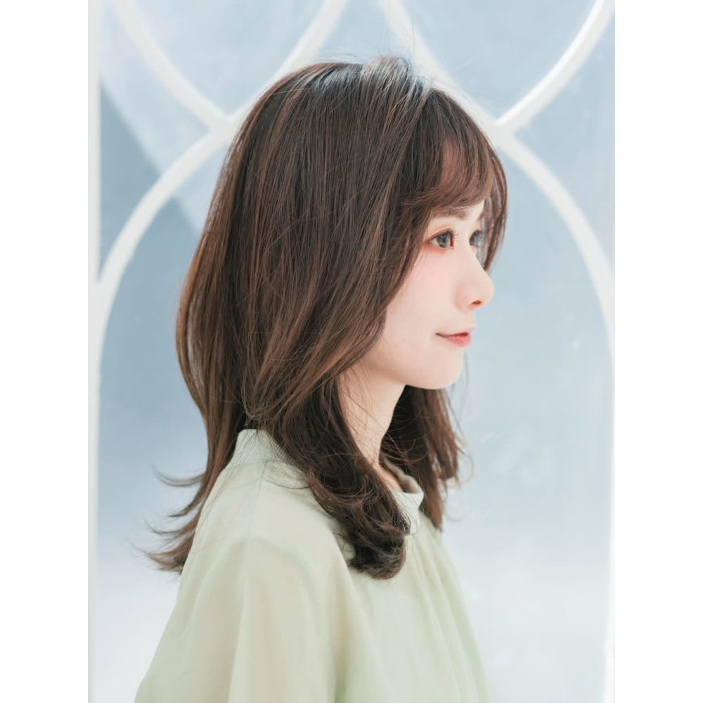 韓国風ヨシンモリセミロング Little 広島 リトルヒロシマ のヘアスタイル 美容院 美容室を予約するなら楽天ビューティ