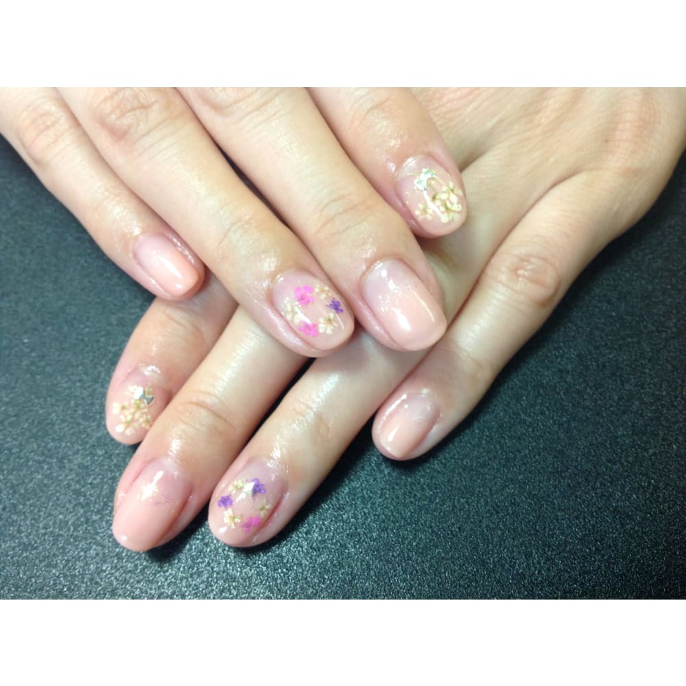 ブライダルネイル ジェル Nail Salon G Produce By ヘアサロン大野 ネイルサロン ジー プロデュースバイ ヘアサロンオオノ のネイルデザイン ネイル まつげサロンを予約するなら楽天ビューティ