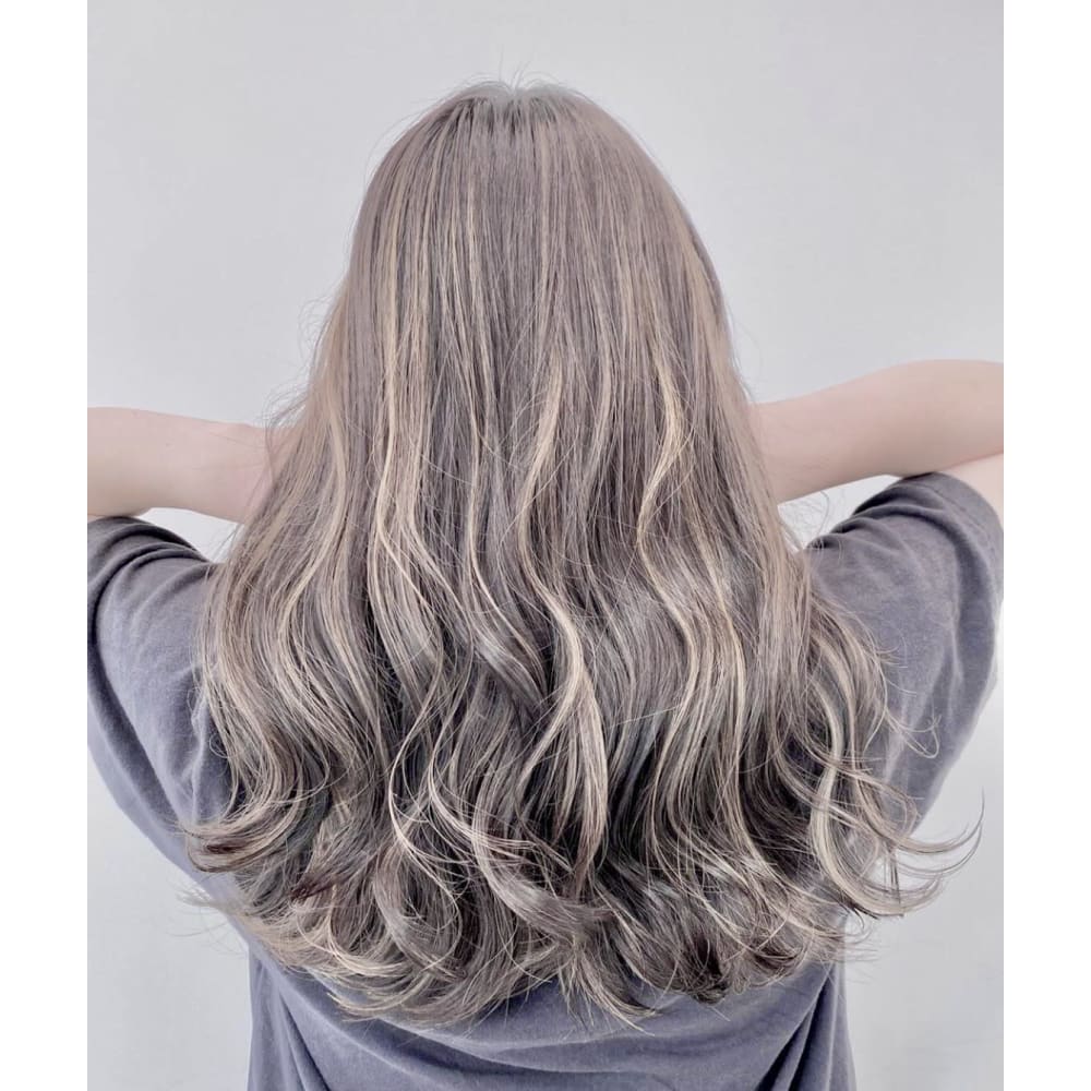 久留米美容室 デザインカット ハイライト 16 280 裾カラーやインナーカラーもお任せください Katsuki 上津店 カツキ カミツテン のこだわり特集 美容院 美容室を予約するなら楽天ビューティ