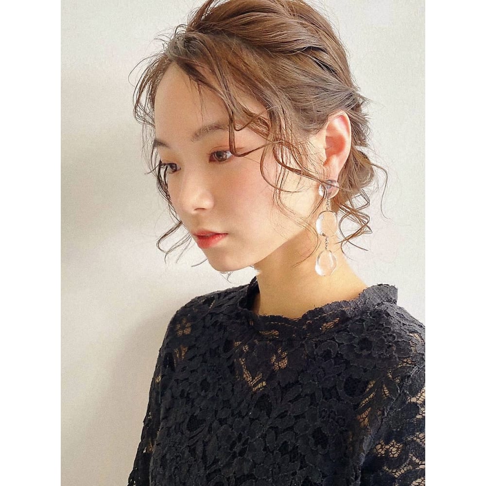 大人かわいい小顔ヘアアレンジ代30代40代50代 Tiffa 銀座 ティファ ギンザ のヘアスタイル 美容院 美容室を予約するなら楽天ビューティ