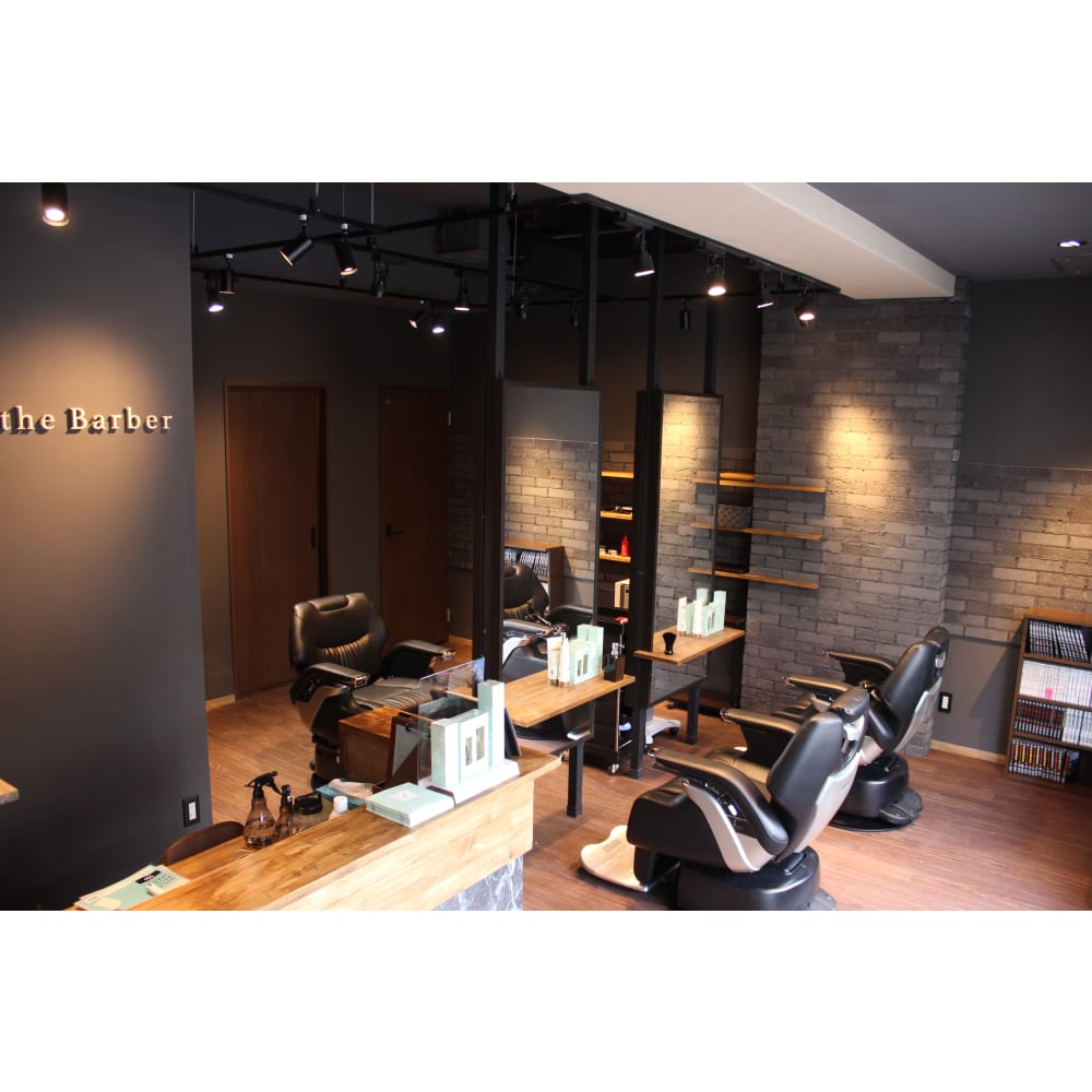 Leo The Barber レオザバーバー の予約 サロン情報 美容院 美容室を予約するなら楽天ビューティ Leo The Barber レオザバーバー の予約 サロン情報 美容院 美容室を予約するなら楽天ビューティ