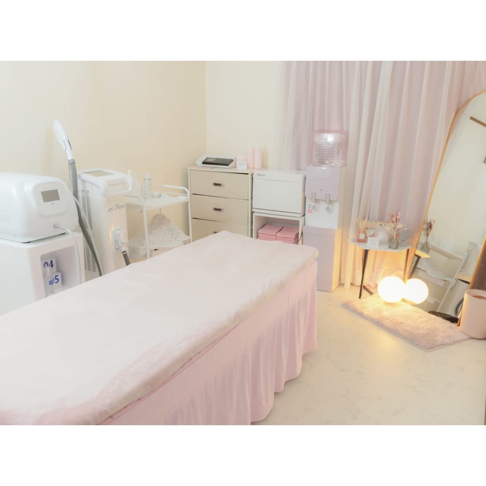 アクアドエア 宝石岩盤浴幹細胞小顔エステbeauty Salon Aqua アクアドエアアンドホウセキガンバンヨクカンサイボウコガオエステビューティーサロンアクア の予約 サロン情報 エステサロンを予約するなら楽天ビューティ