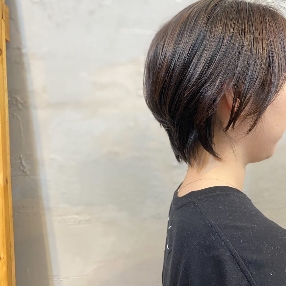 襟足に浮き癖があるけどバッサリショートへ 完全個室型サロン Hairsalon Solork ヘアサロン ソローク のヘアスタイル 美容院 美容室を予約するなら楽天ビューティ