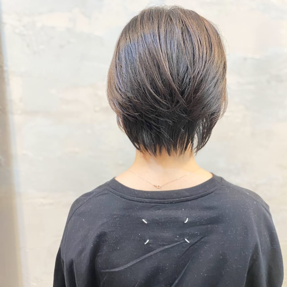 襟足に浮き癖があるけどバッサリショートへ 完全個室型サロン Hairsalon Solork ヘアサロン ソローク のヘアスタイル 美容院 美容室を予約するなら楽天ビューティ 襟足に浮き癖があるけどバッサリショートへ 完全個室型サロン Hairsalon Solork ヘアサロン ソローク のヘアスタイル 美容院 美容室を予約するなら楽天ビューティ