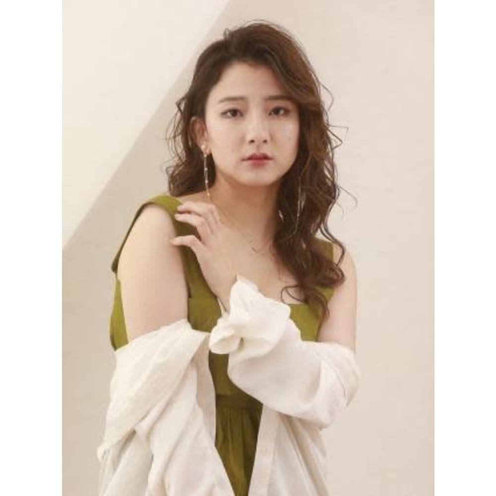 Aube Hair 大人カワイイ韓国ヘア パーマ Aube Hair Shinjuku 新宿東口店 オーブヘアシンジュクシンジュクヒガシグチテン のヘアスタイル 美容院 美容室を予約するなら楽天ビューティ