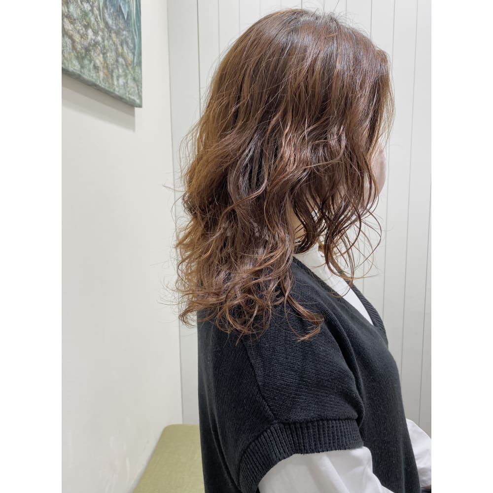 神戸 コテ巻き風パーマ 大宮 Morio From London 大宮店 モリオフロムロンドンオオミヤテン のヘアスタイル 美容院 美容室を予約するなら楽天ビューティ 神戸 コテ巻き風パーマ 大宮 Morio From London 大宮店 モリオフロムロンドンオオミヤテン のヘアスタイル 美容院 美容室を予約するなら楽天ビューティ