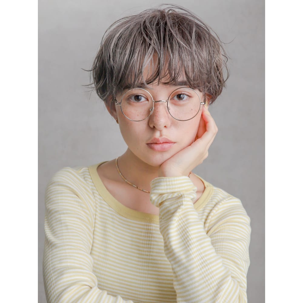 マッシュショート クセ毛風パーマ Enx エンクス のヘアスタイル 美容院 美容室を予約するなら楽天ビューティ