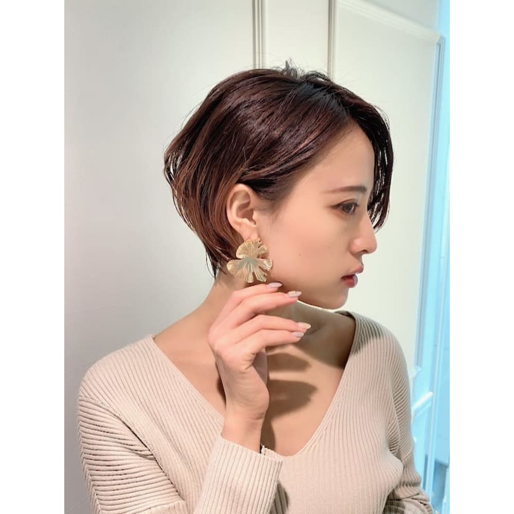 辺見えみりさん風美人ショートヘア Beautrium Peninsula ビュートリアム ペニンシュラ のヘアスタイル 美容院 美容室を予約するなら楽天ビューティ