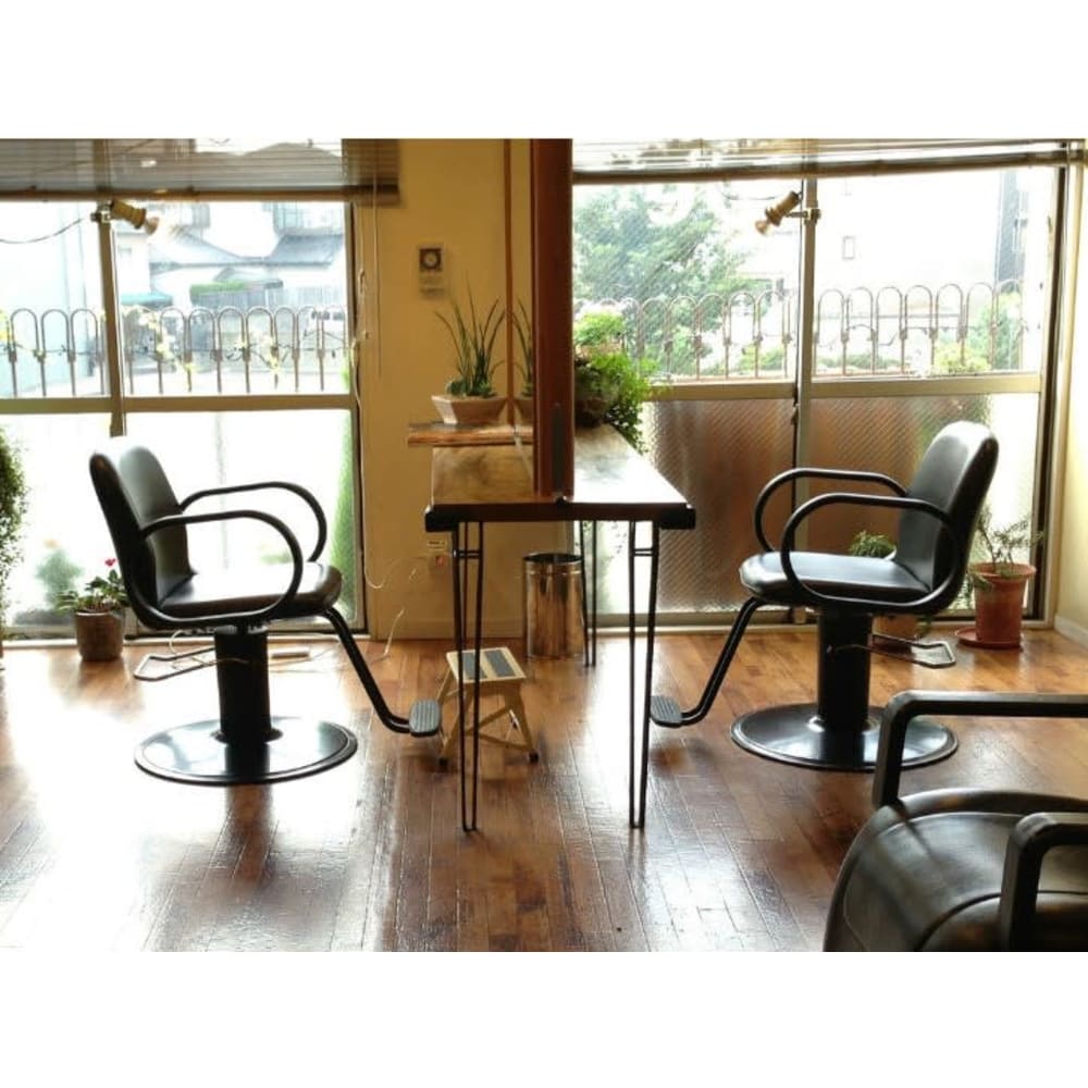 メンズカットもok 当日予約や時間外の予約もご相談にて 是非ご来店くださいませ Hair Work Chloe ヘアワーククロエ のこだわり特集 美容院 美容室を予約するなら楽天ビューティ