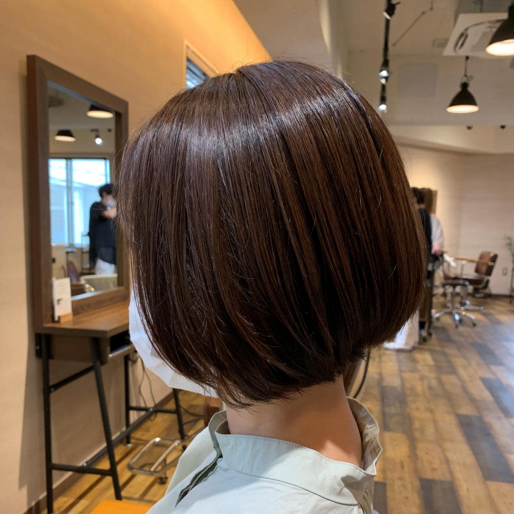 白髪ぼかしカラー N ブルーアッシュ ブルーバイオレット Cafune カフネ のヘアスタイル 美容院 美容室を予約するなら楽天ビューティ