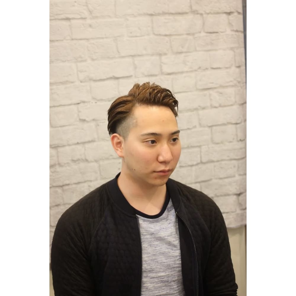 セット簡単グルっと一周ツーブロック 理容室 赤坂 グレイスフルバーバー 赤坂見附店 グレイスフルバーバーアカサカミツケテン のヘアスタイル 美容院 美容室を予約するなら楽天ビューティ