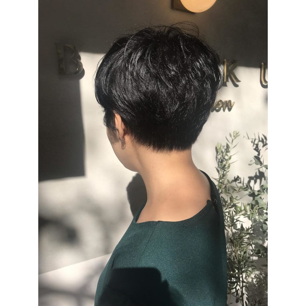 短め襟足ベリーショート 30代40代50代 Bekku Hair Salon ベックヘアサロン のヘアスタイル 美容院 美容室を予約するなら楽天ビューティ