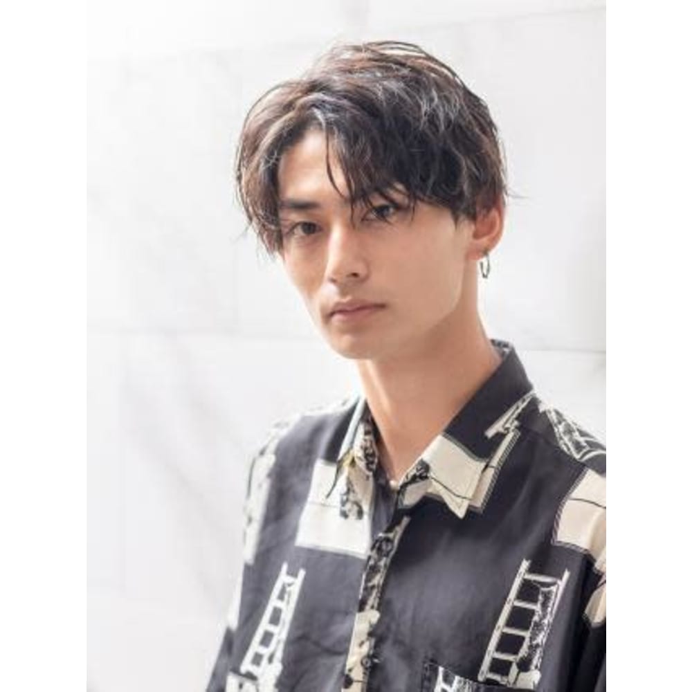 Aube Hair 韓国風 センターパート Aube Hair Kanon 横浜店 オーブヘアカノンヨコハマテン のヘアスタイル 美容院 美容室を予約するなら楽天ビューティ