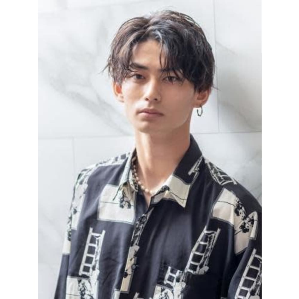 Aube Hair 韓国風 センターパート Aube Hair Fairy 鹿児島店 オーブヘアフェアリーカゴシマテン のヘアスタイル 美容院 美容室を予約するなら楽天ビューティ