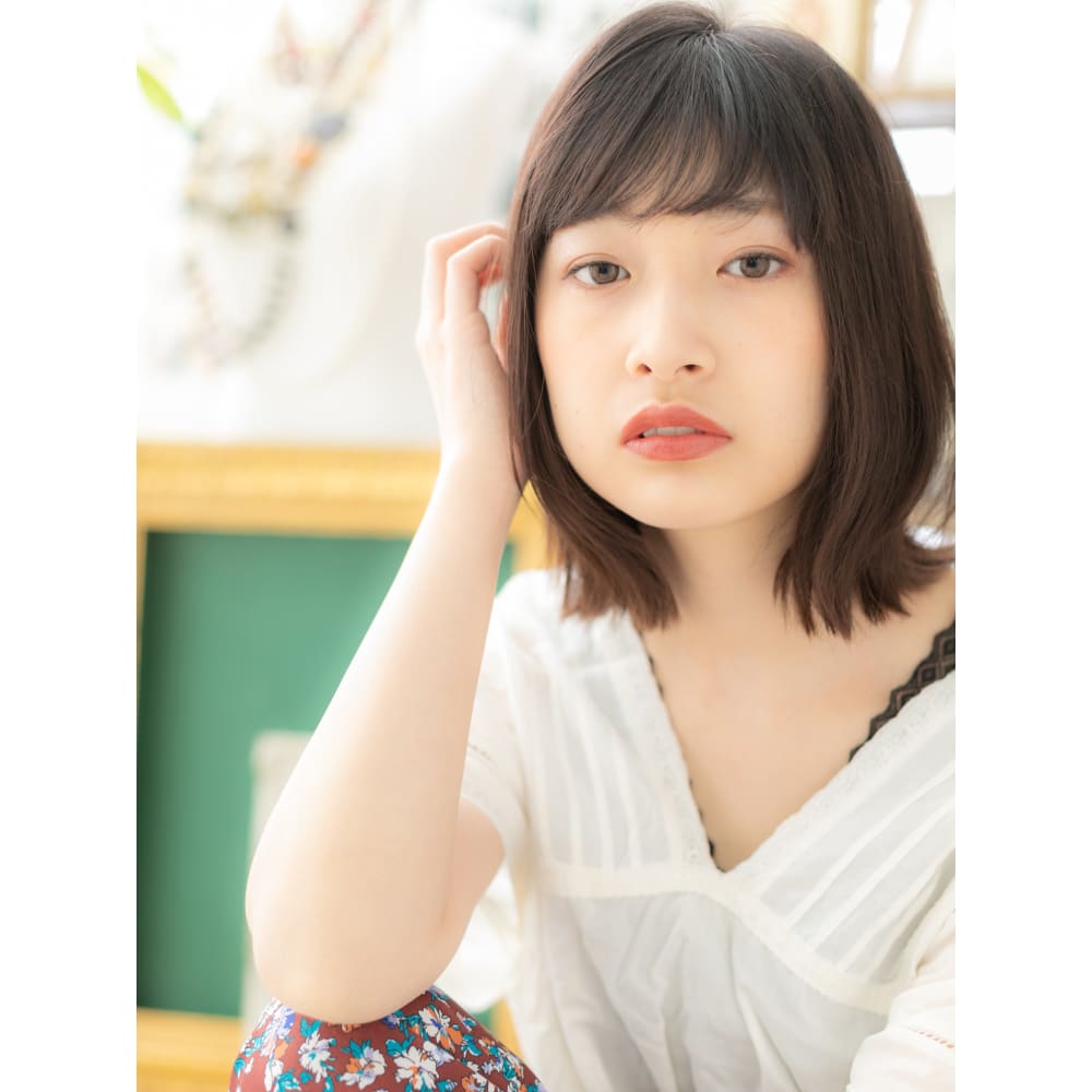 黒髪も 大人かわいい小顔くせ毛風ロブヘア チャコールグレー Cover Hair Bliss 大宮西口店 カバーヘアブリス オオミヤニシグチテン のヘアスタイル 美容院 美容室を予約するなら楽天ビューティ