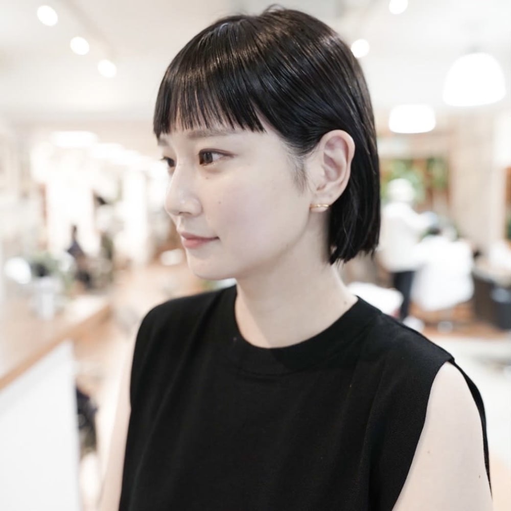 E S中目黒美容室 角を残した愛されマチルダボブ 佐久間 E S イーズ 中目黒 イーズ ナカメグロ のヘアスタイル 美容院 美容室を予約するなら楽天ビューティ E S中目黒美容室 角を残した愛されマチルダボブ 佐久間 E S イーズ 中目黒 イーズ ナカメグロ のヘアスタイル 美容院 美容室を予約するなら楽天ビューティ