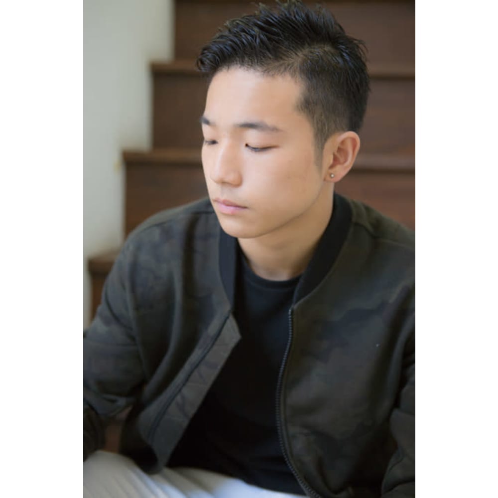 七三オールバック ツーブロック 前髪をかき上げて爽やかさup Men S Will By Svenson 広島スタジオ メンズウィルバイスヴェンソン のヘアスタイル 美容院 美容室を予約するなら楽天ビューティ