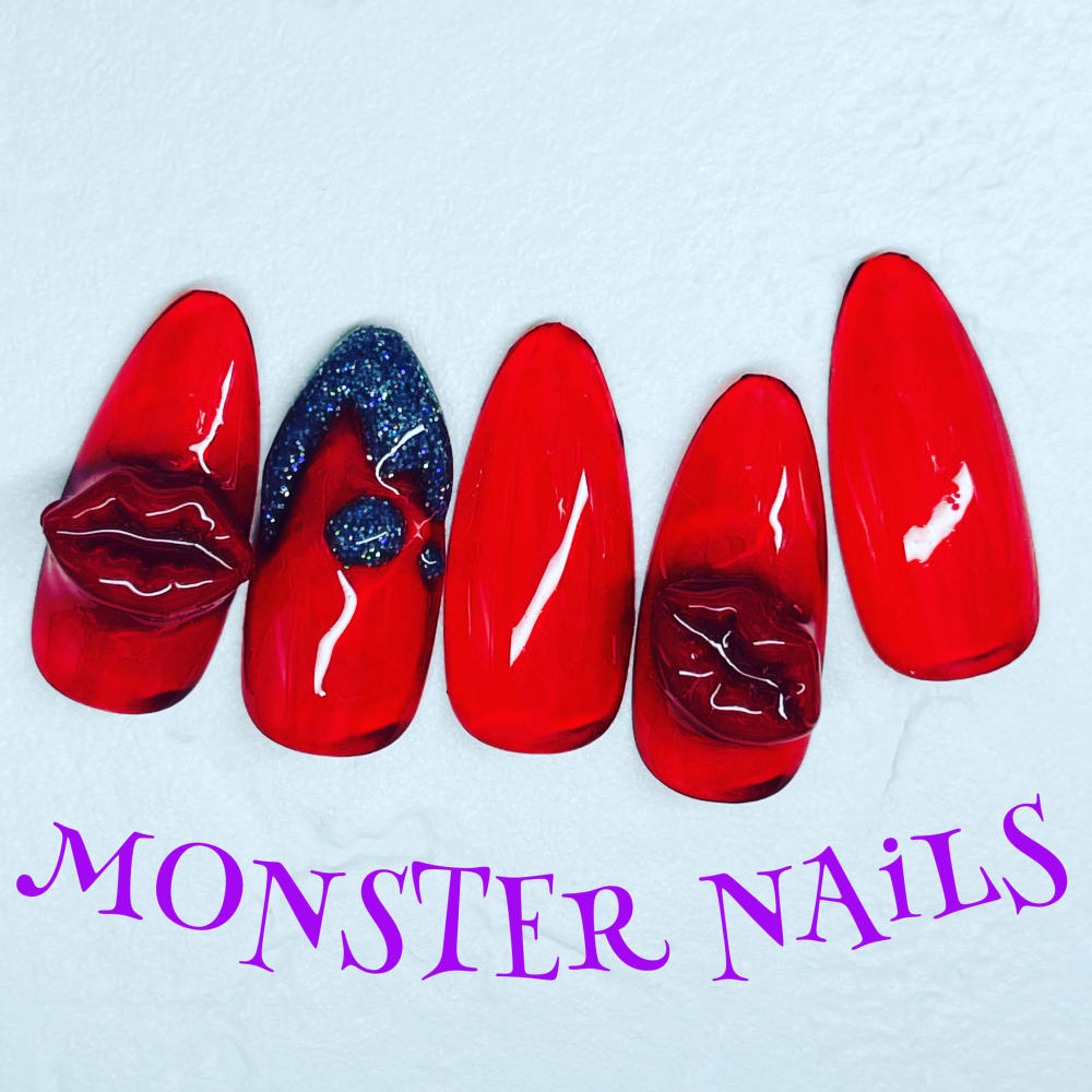 MONSTER NAiLS 画像